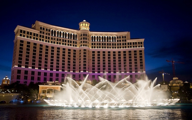 bellagio-fountain-7